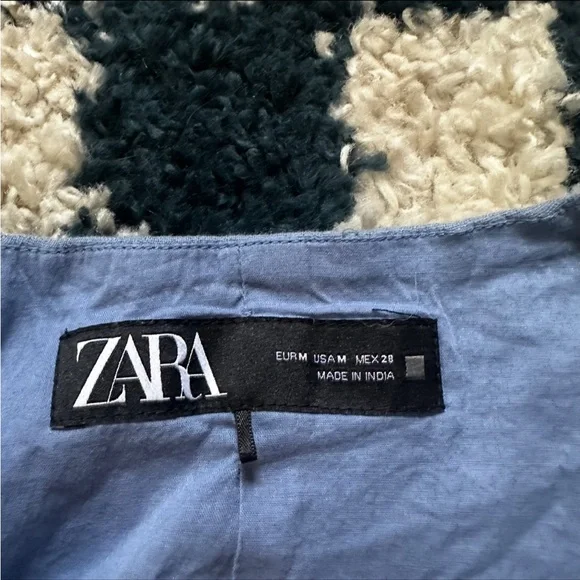 Zara embroidered crop vest - Picture 3 of 4